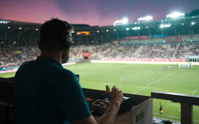 Broadcasting from field: Multi-language live commentary
